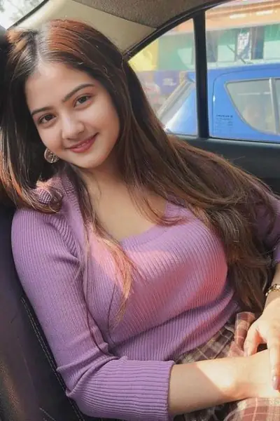 Call Girls in  Sadar Bazaar  (DELHI) 9873295104 Escort Service