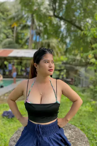 BEAUTIFUL YOUNG LOW REET CALL GIRLS IN DELHI {Mahipalpur}CALL US,7042104524