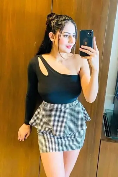 Desi Call Girls ➤8956550336➤ Hotel Sahara Star Domestic Airport Mumbai