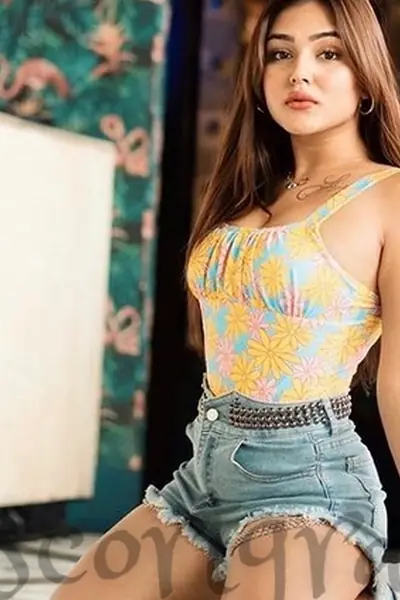 FULL ENJOY — 8447652111 Call Girls In Chhattarpur | Delhi Ncr