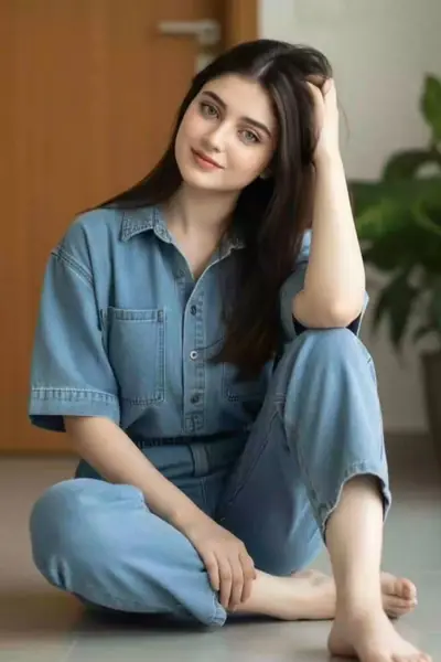 Call Girls In Noida Sector-87 =(9953331503) VIP Escort