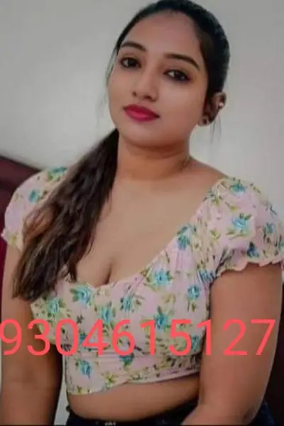 Roorkee  Top model college call girl service available  9304615127 in